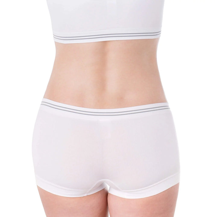 Woman's Low Rise Seamless Boy Short - Elita Intimates